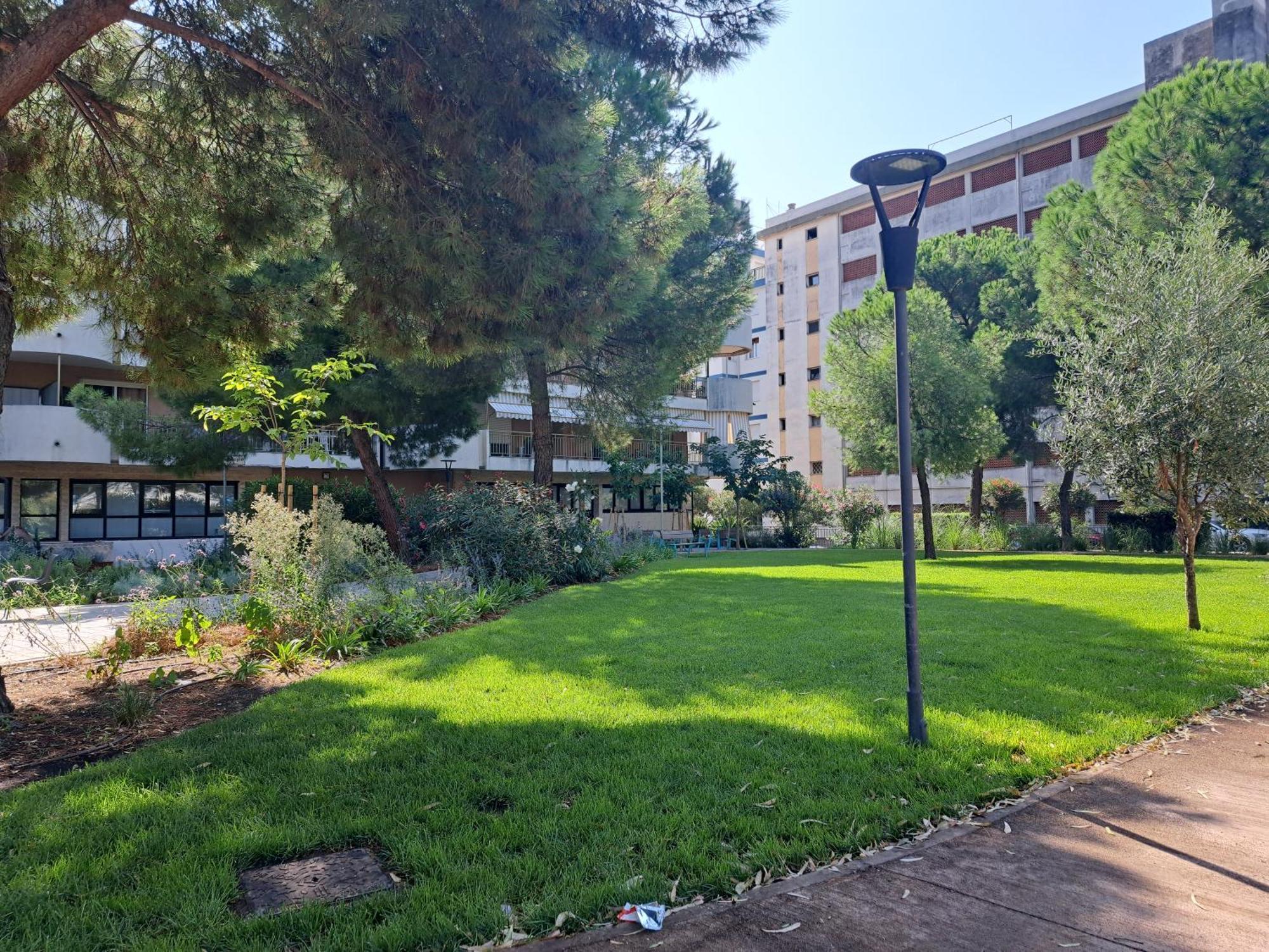Appartamento - Terrazzo Vivibile Vista Mare, Wi-Fi Gratuito Валекрозия Екстериор снимка