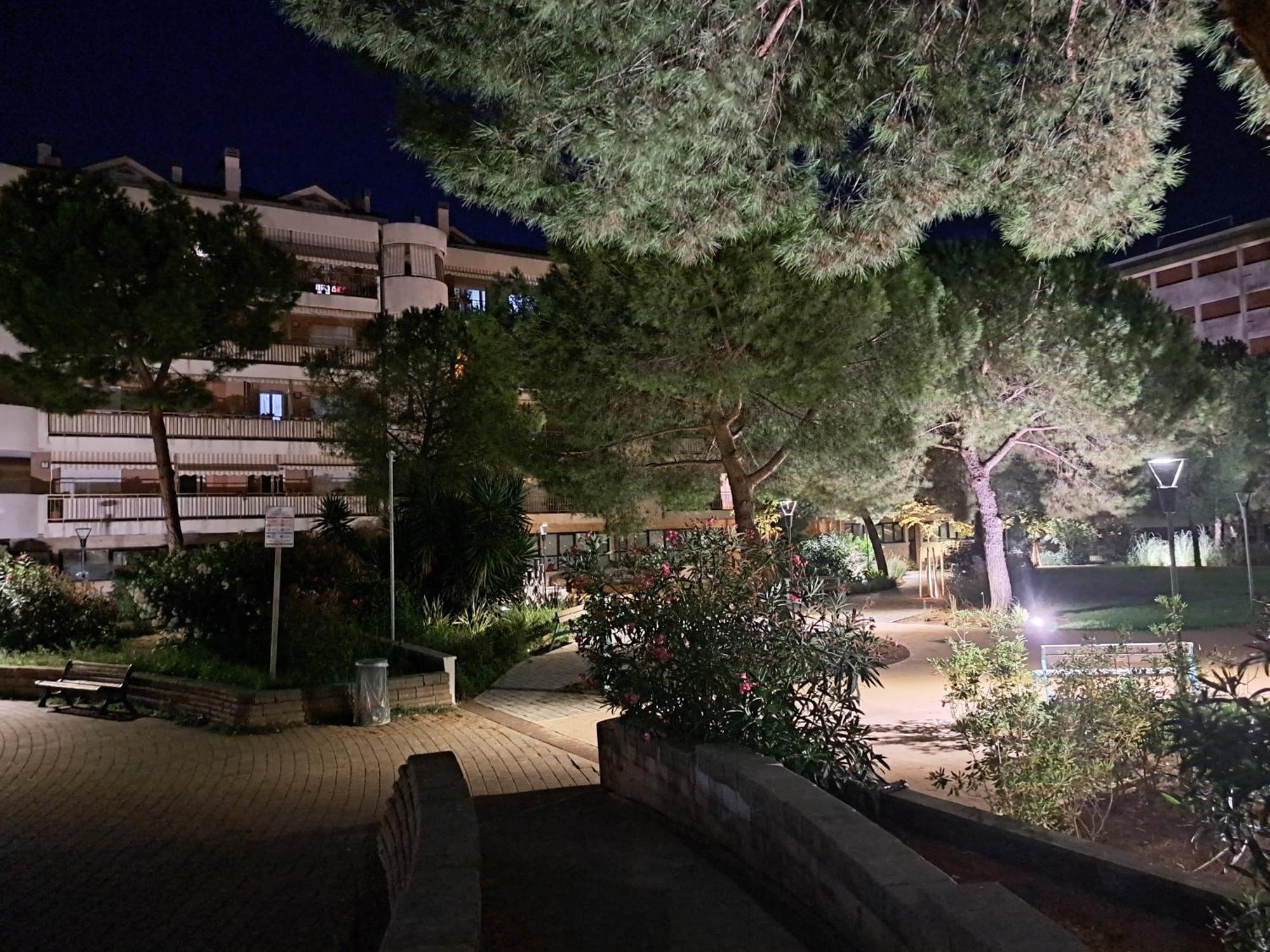 Appartamento - Terrazzo Vivibile Vista Mare, Wi-Fi Gratuito Валекрозия Екстериор снимка