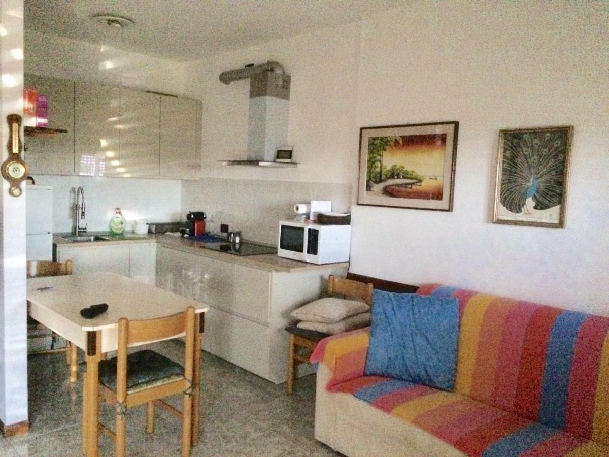 Appartamento - Terrazzo Vivibile Vista Mare, Wi-Fi Gratuito Валекрозия Екстериор снимка